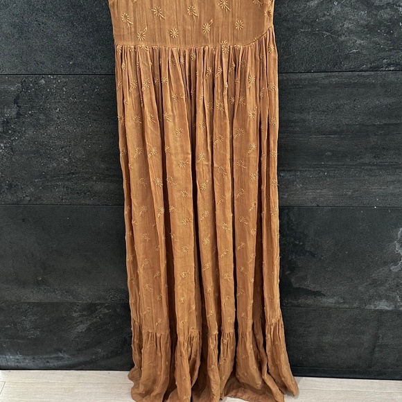Doen Flora Embroidered Ruffle Maxi Dress Adobe Size XS - Picture 13 of 15